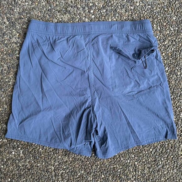Patagonia Men's Blue and Navy Shorts - Picture 2 of 2